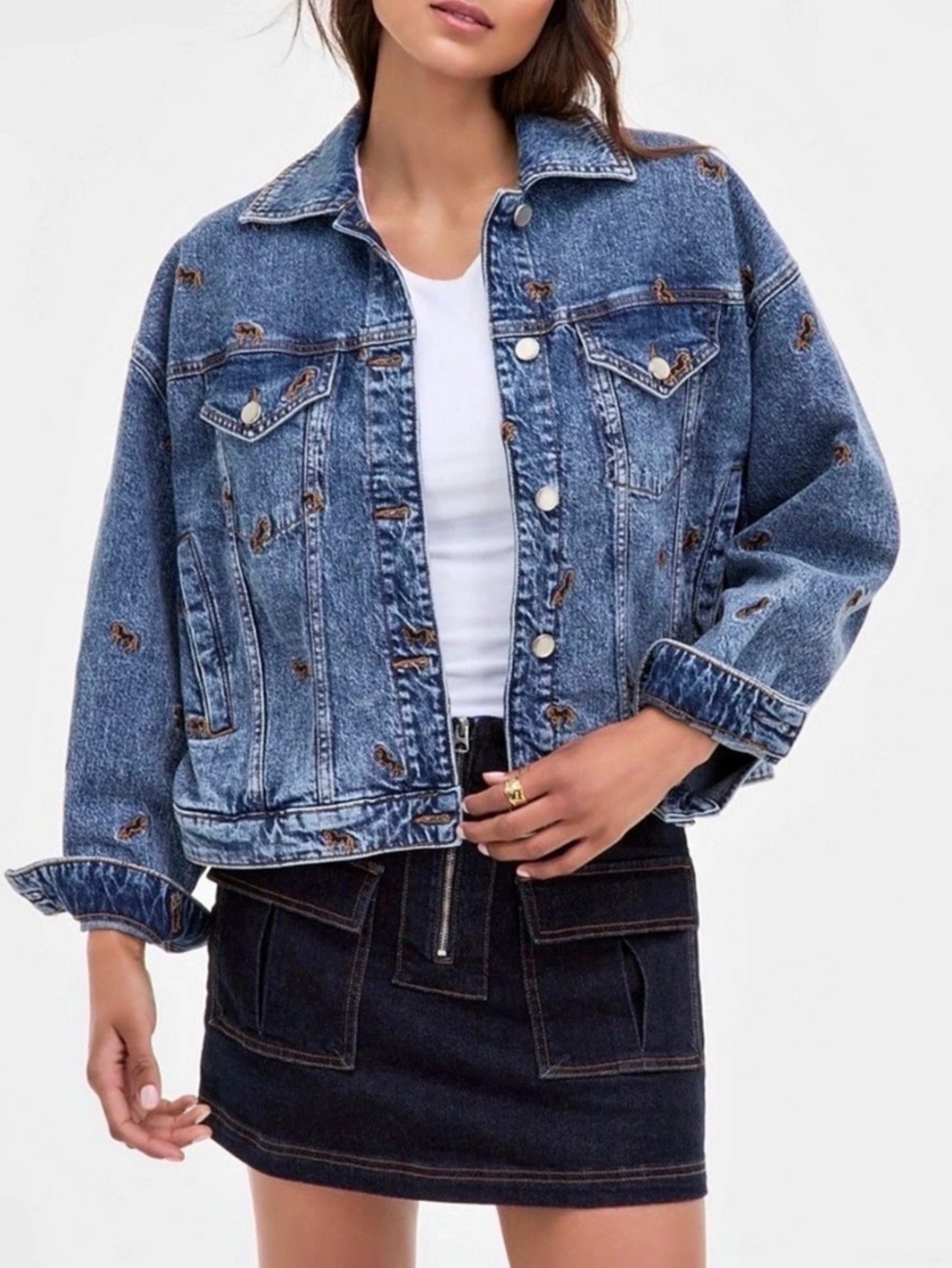 Avec Les Filles Embroidered Denim Jacket in Blue Size Medium NWT